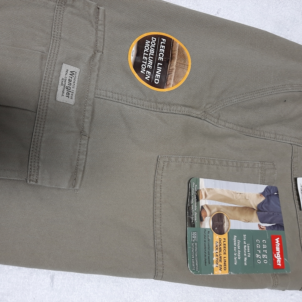 Mens clothing size 30 X 32